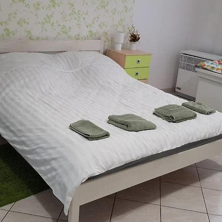Fortuna Apartmanok Еґер Екстер'єр фото